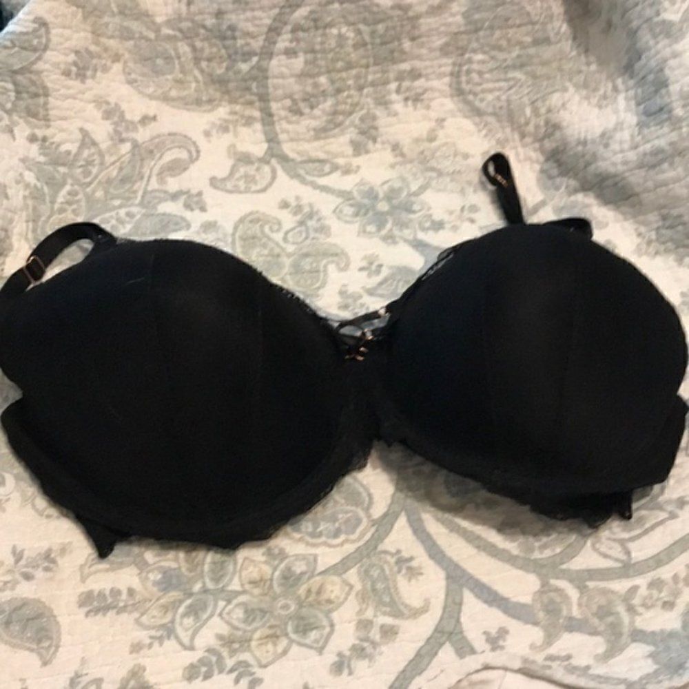 NWT Smart & Sexy Womens lace up Black Bra
